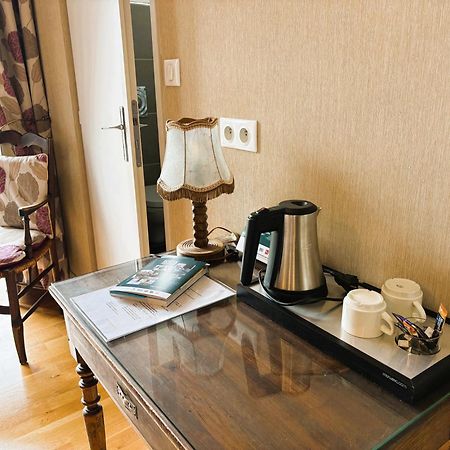 Logis Hotel Beau Site アルジュレス・ガゾスト エクステリア 写真