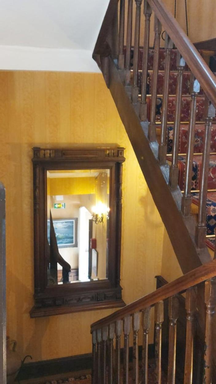 Logis Hotel Beau Site アルジュレス・ガゾスト エクステリア 写真